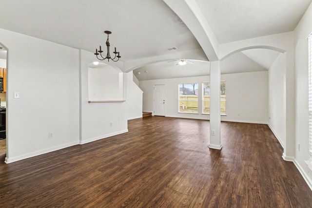 10523 W Linsley Lane, Houston, TX 77034