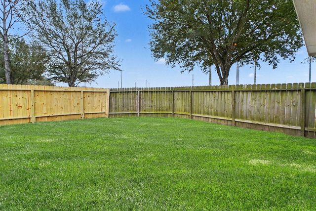 10523 W Linsley Lane, Houston, TX 77034
