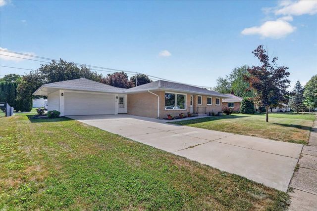 210 Dairyland Drive, Milton, WI 53563