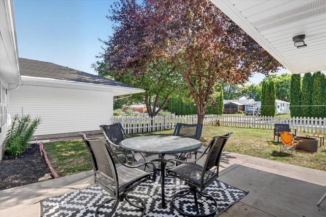 210 Dairyland Drive, Milton, WI 53563