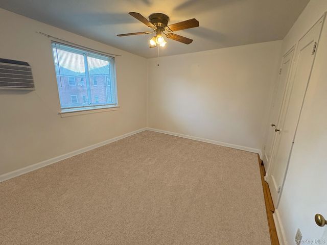 263-45 73rd Avenue 2nd Floor, Glen Oaks, NY 11004