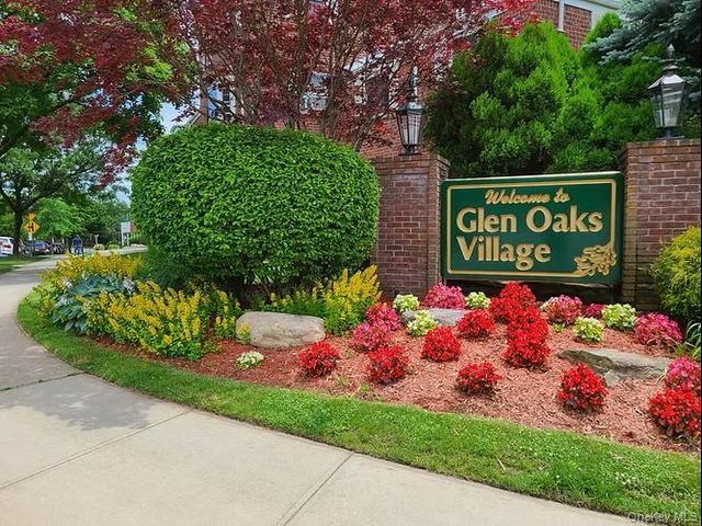 263-45 73rd Avenue 2nd Floor, Glen Oaks, NY 11004