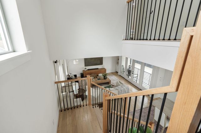 1207 E 24th Street A, Houston, TX 77009