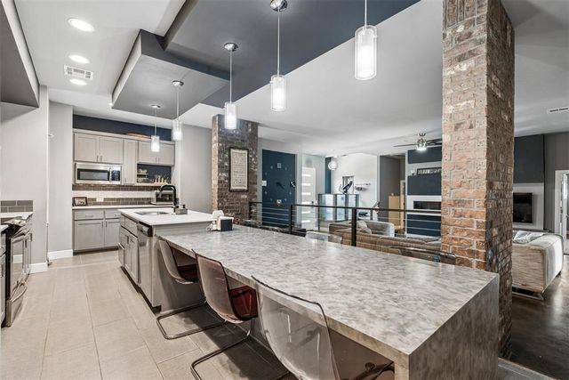 17336 Shadow Hawk Lane, Edmond, OK 73012