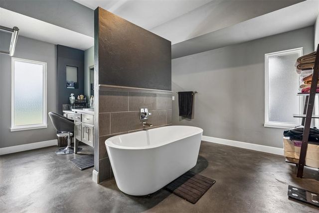 17336 Shadow Hawk Lane, Edmond, OK 73012