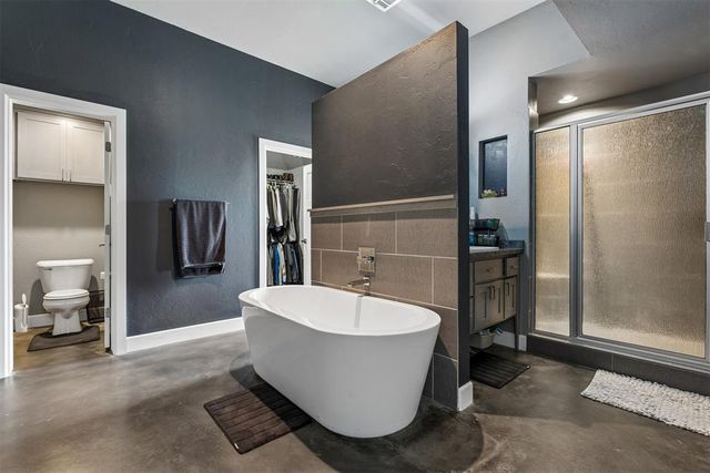 17336 Shadow Hawk Lane, Edmond, OK 73012