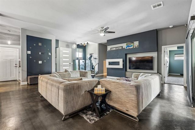 17336 Shadow Hawk Lane, Edmond, OK 73012