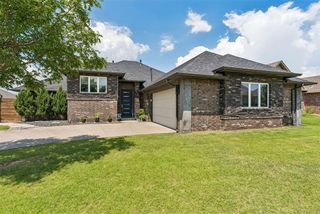17336 Shadow Hawk Lane, Edmond, OK 73012