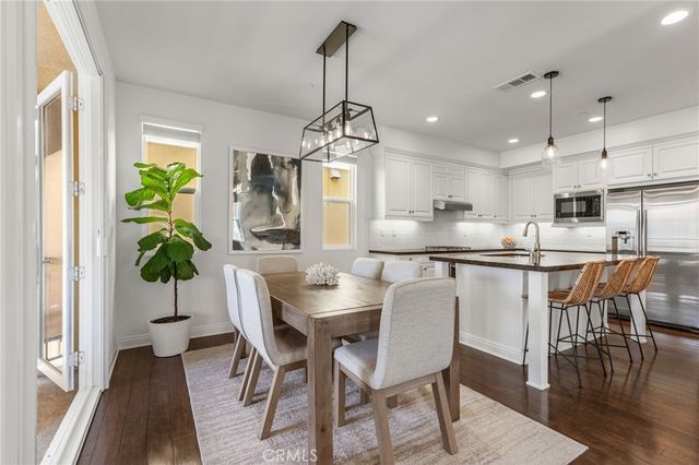 20292 Estuary Lane, Newport Beach, CA 92660