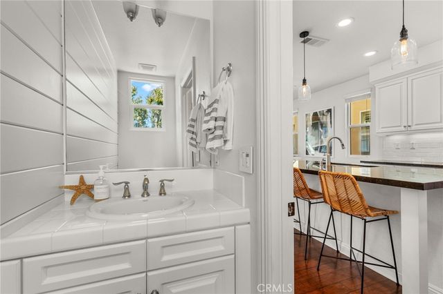 20292 Estuary Lane, Newport Beach, CA 92660