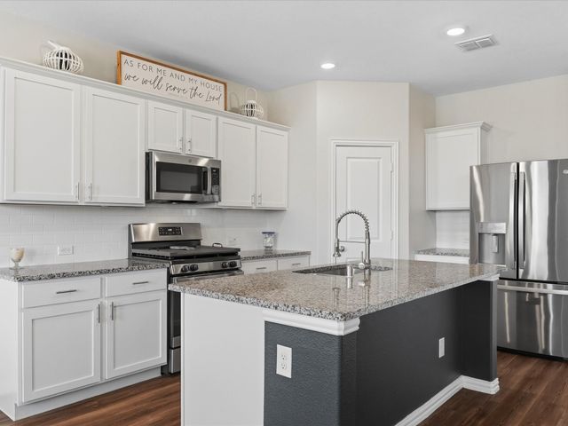 2137 Whispering Sage Boulevard, Royse City, TX 75189