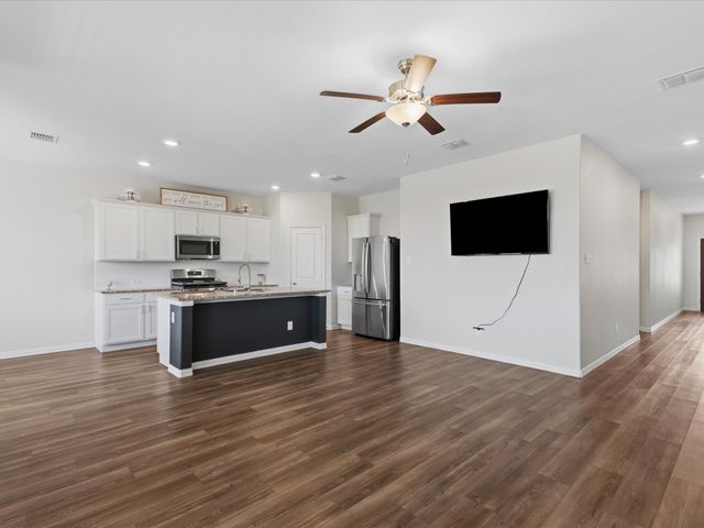 2137 Whispering Sage Boulevard, Royse City, TX 75189