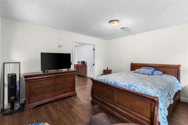 156 Parker Road, Calhoun, GA 30701