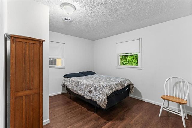 156 Parker Road, Calhoun, GA 30701