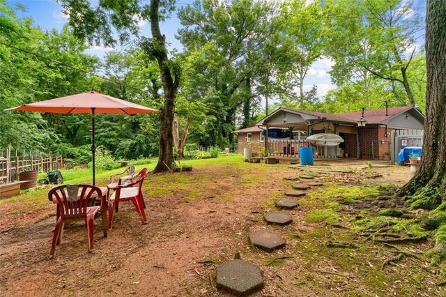 156 Parker Road, Calhoun, GA 30701