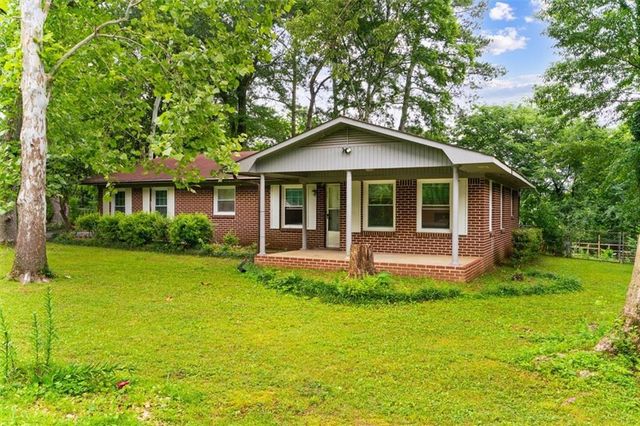 156 Parker Road, Calhoun, GA 30701