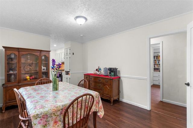 156 Parker Road, Calhoun, GA 30701