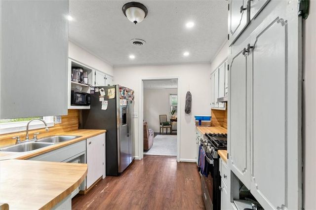 156 Parker Road, Calhoun, GA 30701