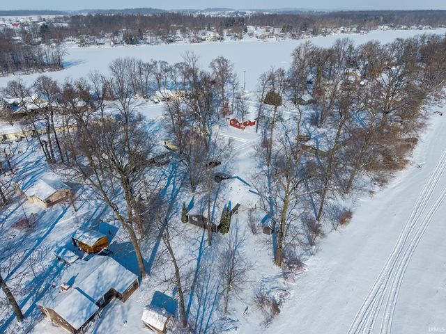 2375 S 460 E Road, Lagrange, IN 46761