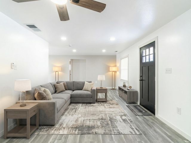 2375 S 460 E Road, Lagrange, IN 46761