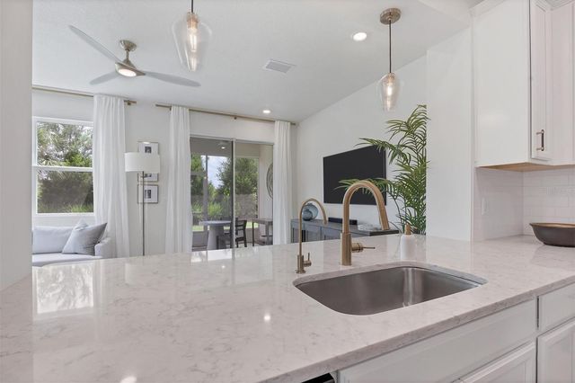 11956 SKY ACRES TERRACE, Bradenton, FL 34211