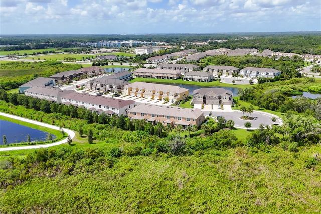 11956 SKY ACRES TERRACE, Bradenton, FL 34211