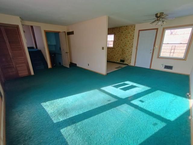 3912 E 47th Terrace, Kansas City, MO 64130