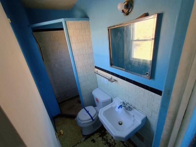 3912 E 47th Terrace, Kansas City, MO 64130