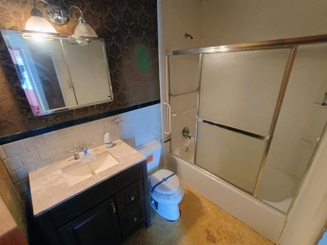 3912 E 47th Terrace, Kansas City, MO 64130