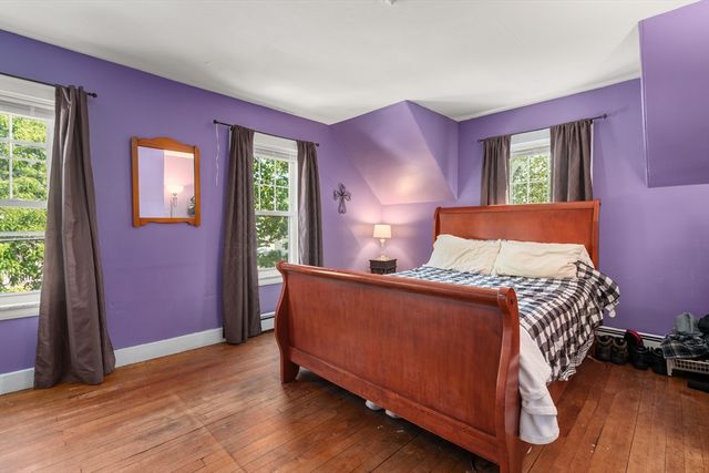 39 Fountain St, Braintree, MA 02184