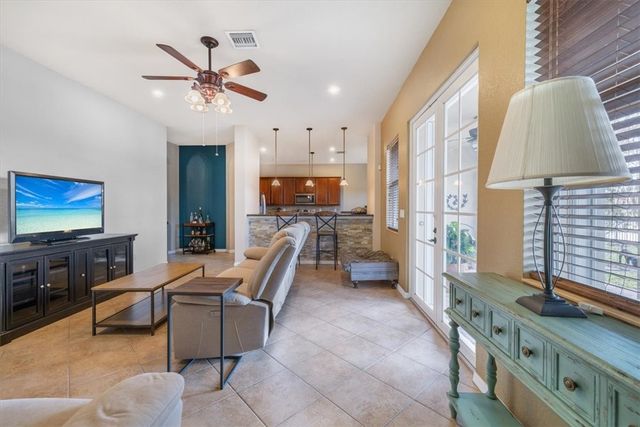 5555 53rd Avenue, Vero Beach, FL 32967