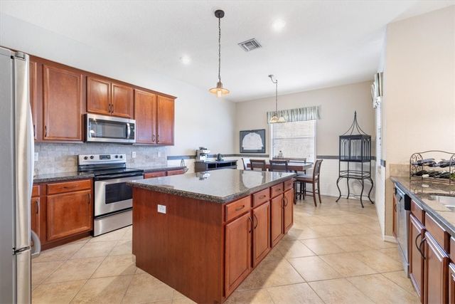 5555 53rd Avenue, Vero Beach, FL 32967