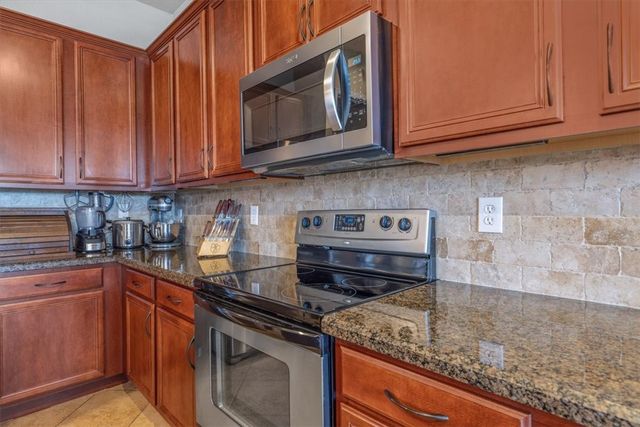 5555 53rd Avenue, Vero Beach, FL 32967