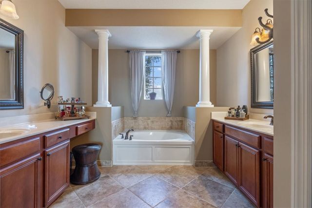 5555 53rd Avenue, Vero Beach, FL 32967
