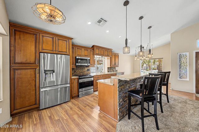 17470 N RAINDANCE Road, Surprise, AZ 85374