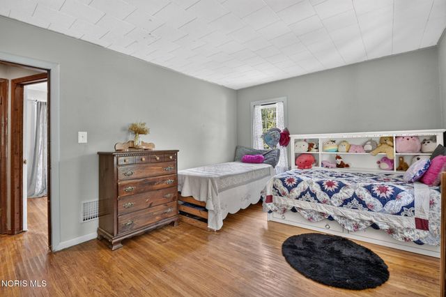 1518 Eastgate Road, Toledo, OH 43614