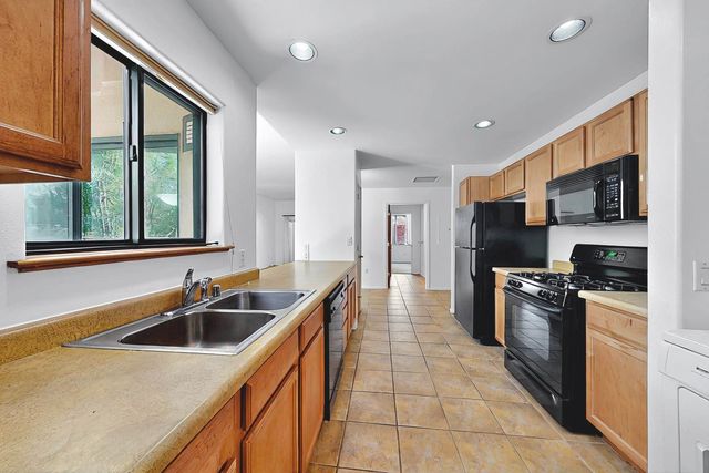 814 Camino De Monte Rey 301, Santa Fe, NM 87505