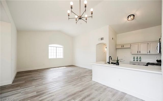 1300 South Arlington Street 204, Las Vegas, NV 89104