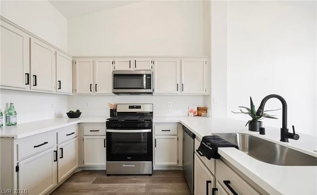 1300 South Arlington Street 204, Las Vegas, NV 89104