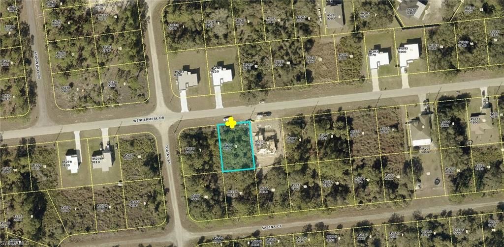 671 Windermere DR, Lehigh Acres, FL 33972