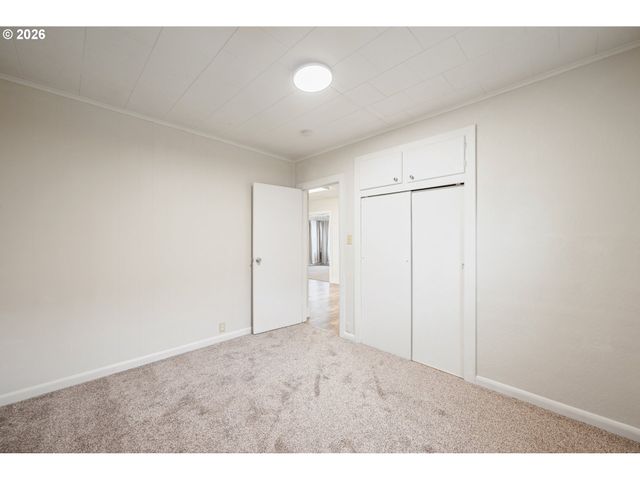 302 23RD Ave, Longview, WA 98632