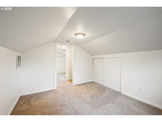 302 23RD Ave, Longview, WA 98632