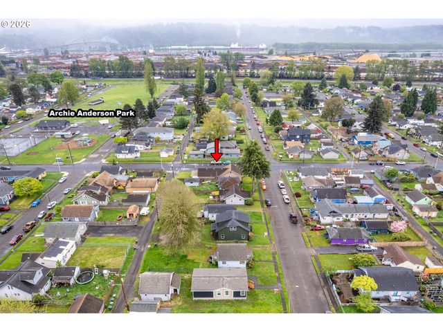 302 23RD Ave, Longview, WA 98632