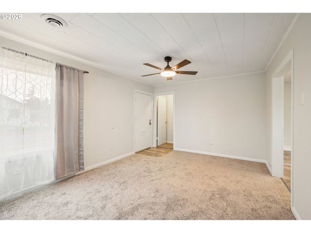 302 23RD Ave, Longview, WA 98632