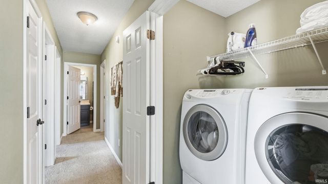 1920 Black Bear Drive, Fort Wayne, IN 46808