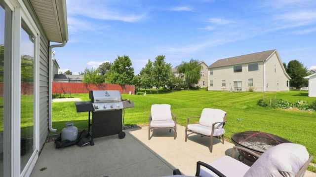 1920 Black Bear Drive, Fort Wayne, IN 46808