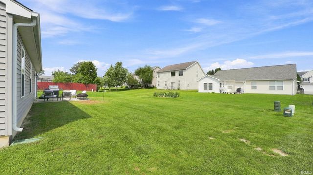 1920 Black Bear Drive, Fort Wayne, IN 46808
