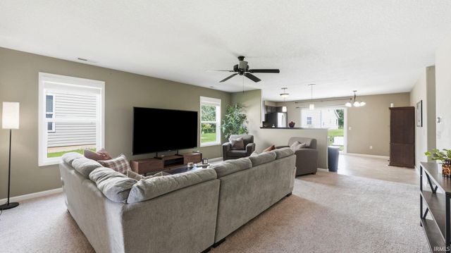 1920 Black Bear Drive, Fort Wayne, IN 46808