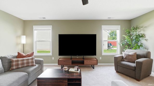 1920 Black Bear Drive, Fort Wayne, IN 46808