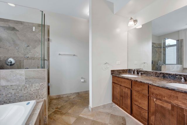 5006 N WESTERN Avenue 2, Chicago, IL 60625